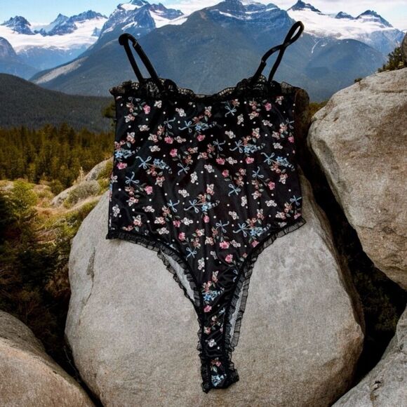 Bodysuit Teddy Black/Multi Color Floral Print Lace With Underwire Size L NWOT - Picture 10 of 14